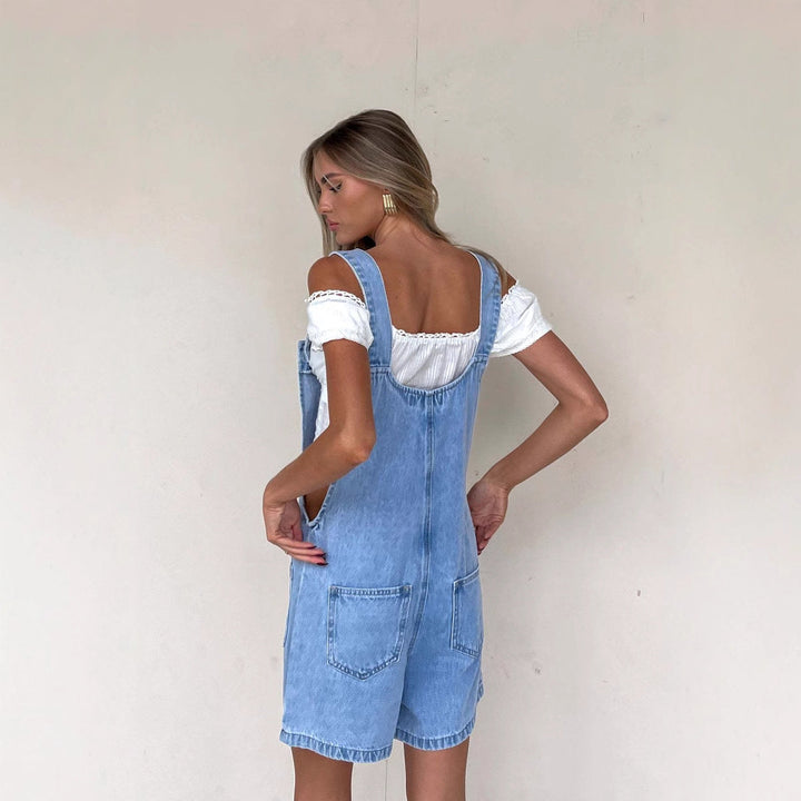 Damernas denimbyxa med praktiska fickor och knäppt design Mirla-Eva Jonsson