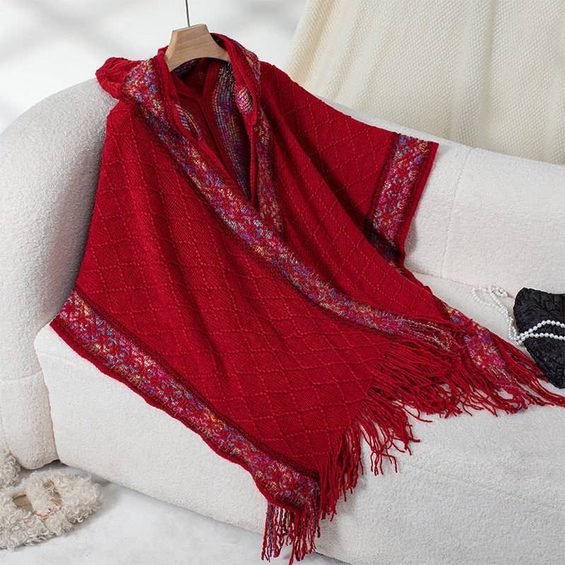 Damernas elegant poncho med högkvalitativ strukturdesign och fransar Mirla-Eva Jonsson