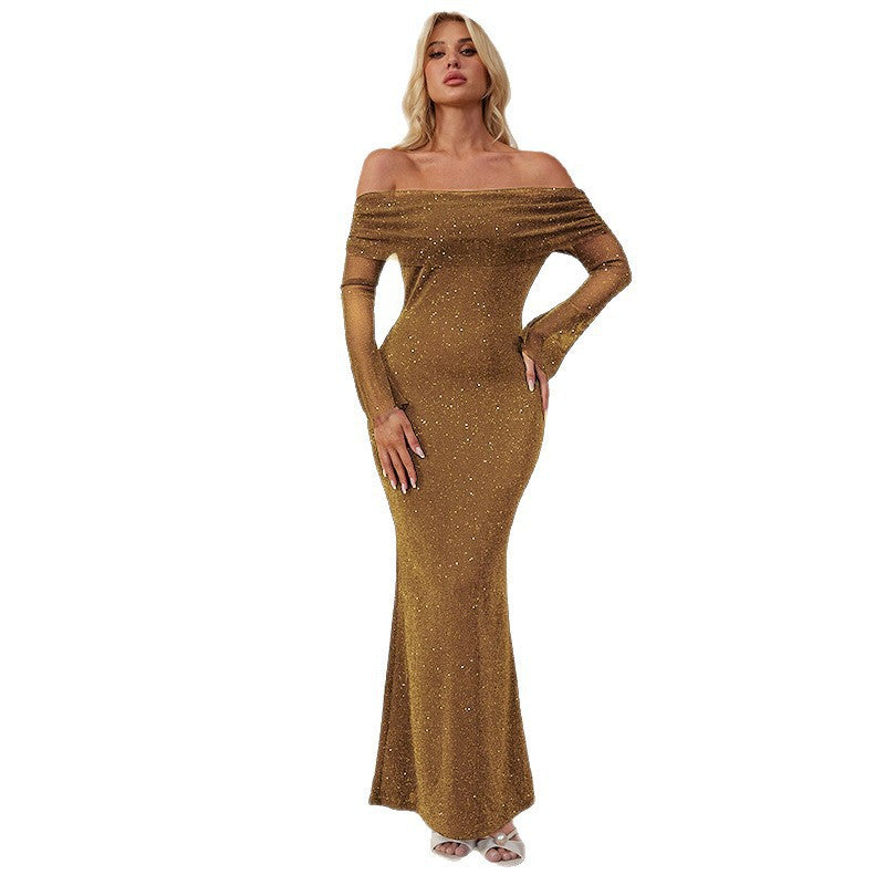 Damernas elegant strapless maxiklänning med glittrande detaljer Mirla-Eva Jonsson