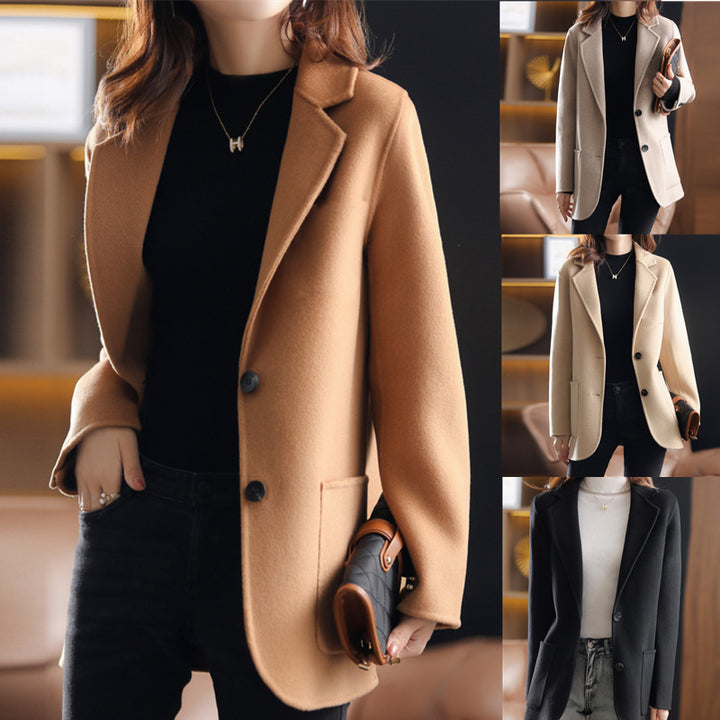 Damernas eleganta blazer i minimalistisk stil Mirla-Eva Jonsson