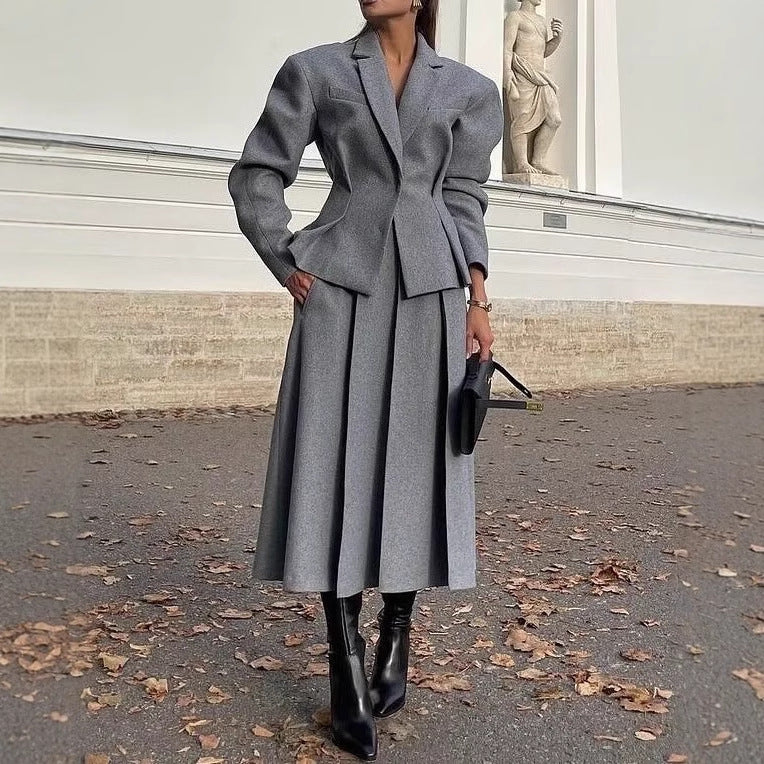 Damernas eleganta blazer- och kjolset Mirla-Eva Jonsson