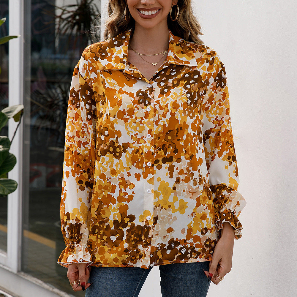 Damernas eleganta blus med blommönster och vida ärmar Eva Jonsson-Eva Jonsson