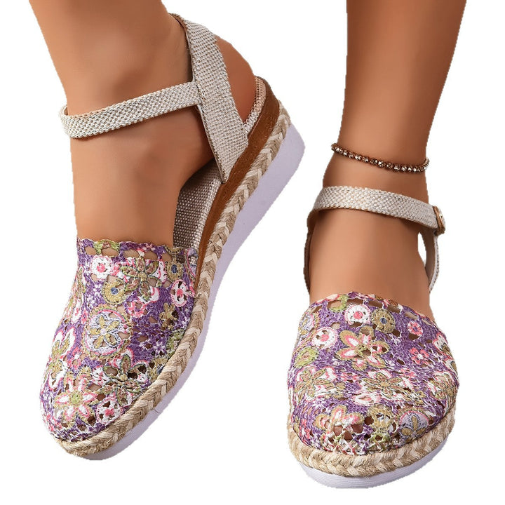 Damernas eleganta espadriller med handgjord virkad design och justerbart vristband Mirla-Eva Jonsson