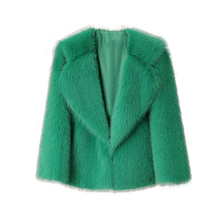 Damernas eleganta konstpälsjacka med mjuk krage och moderiktig skärning Eva Jonsson-Eva Jonsson