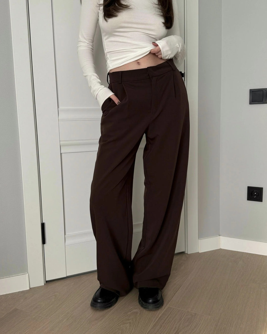 Damernas eleganta och bekväma chinos Mirla-Eva Jonsson