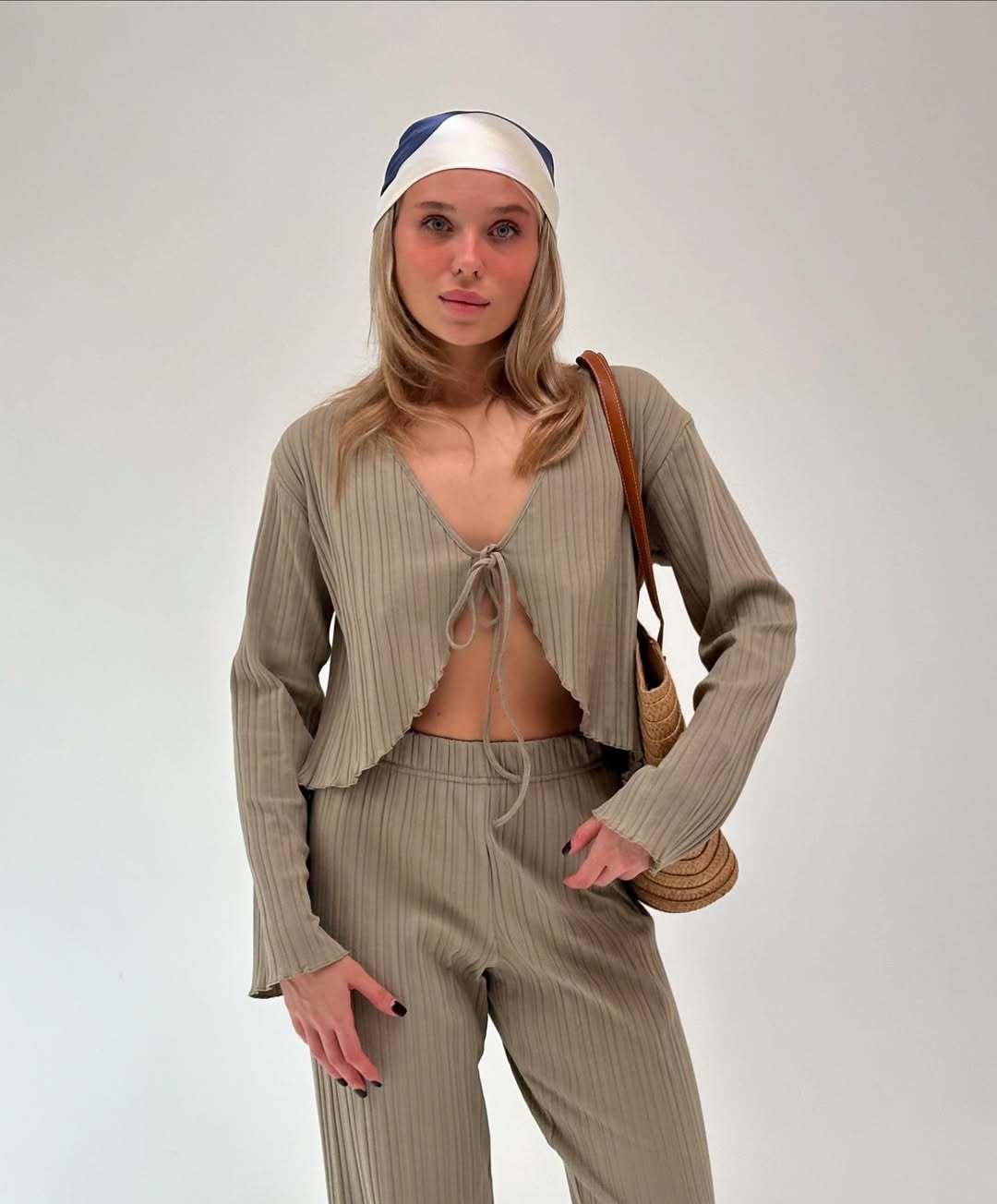 Damernas eleganta och luftiga lounge-set Eva Jonsson-Eva Jonsson
