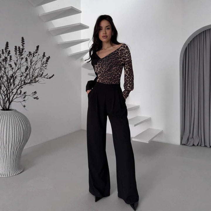 Damernas eleganta off-shoulder topp med djurmotiv Mirla-Eva Jonsson