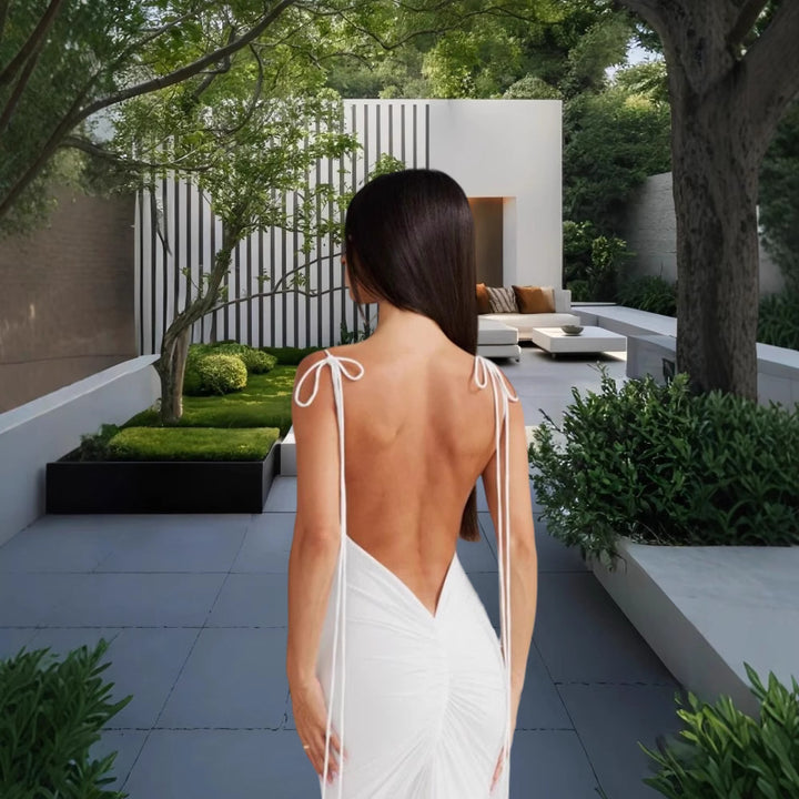 Damernas eleganta omlottklänning med djup ryggöppning och zara bindband Eva Jonsson-Eva Jonsson