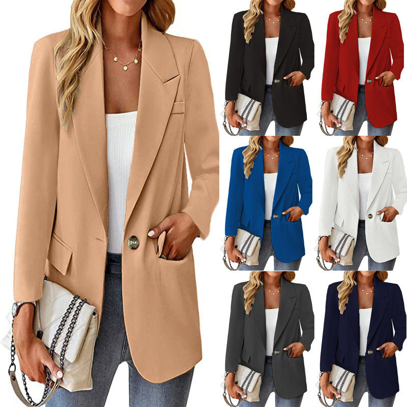 Damernas eleganta oversized blazer med moderna detaljer och praktiska fickor Mirla-Eva Jonsson