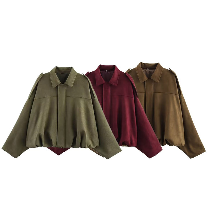 Damernas eleganta oversized-jacka i modern stil med raffinerad design Mirla-Eva Jonsson