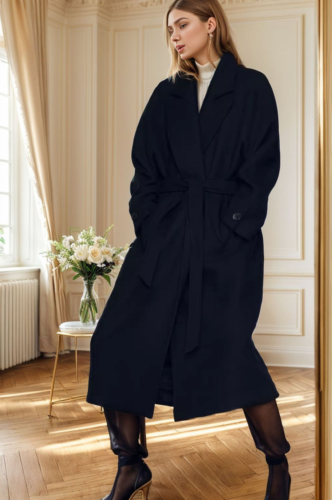 Damernas eleganta oversized-kappa med bälte och fickor Mirla-Eva Jonsson