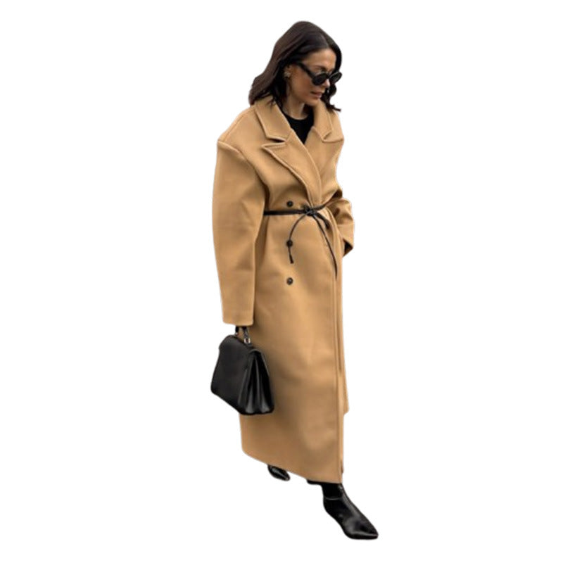 Damernas eleganta oversized trenchcoat Mirla-Eva Jonsson