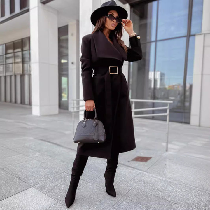 Damernas eleganta trenchcoat med bälte och högkvalitativ bearbetning Mirla-Eva Jonsson