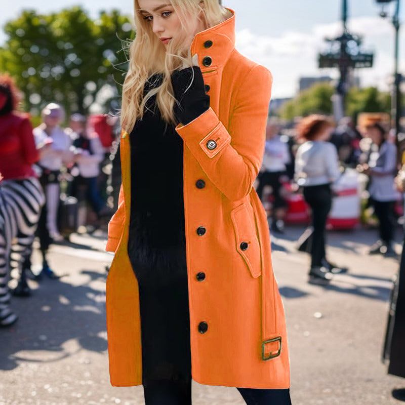 Damernas eleganta trenchcoat med hög krage Mirla-Eva Jonsson