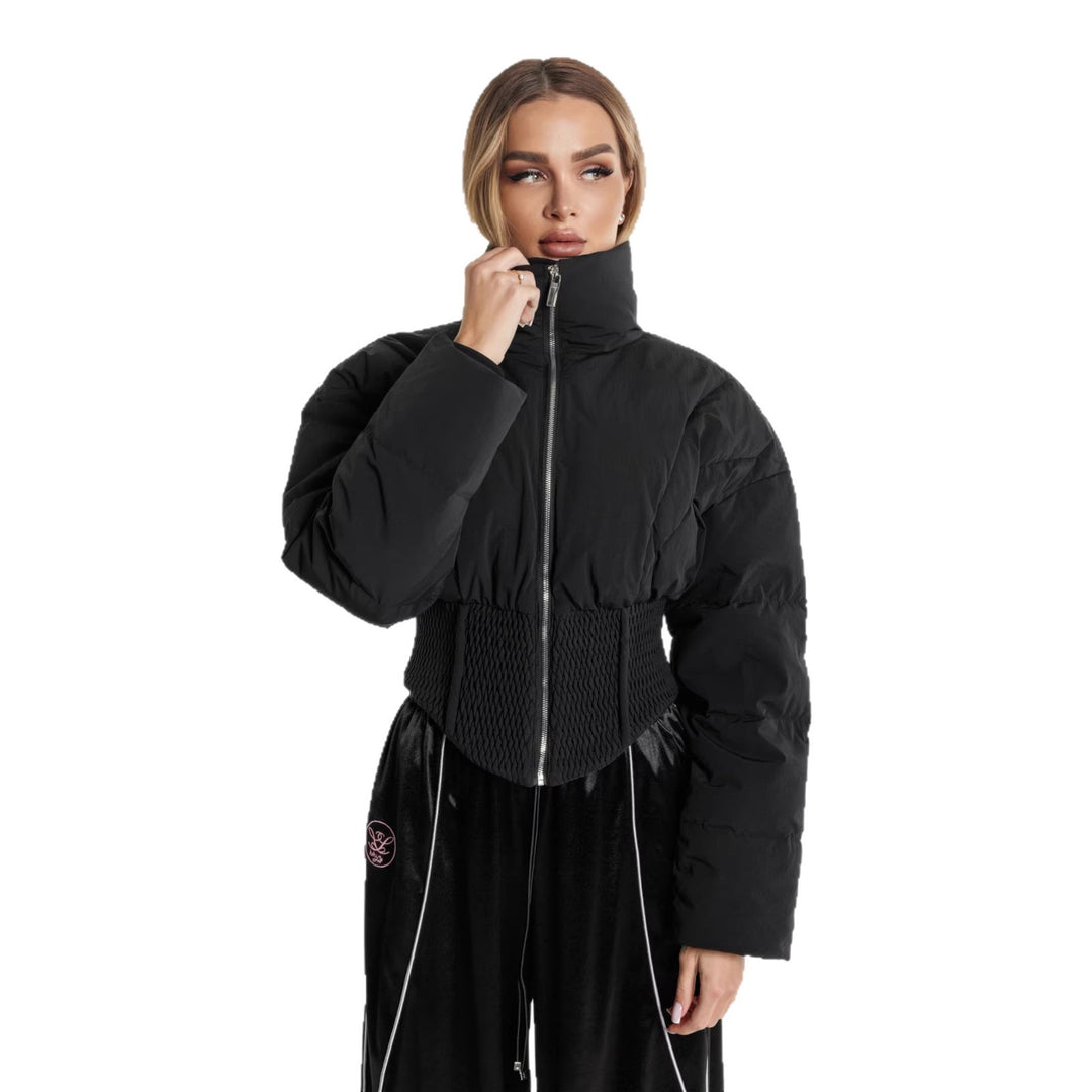 Damernas fashionabla vadderade jacka med elastisk midja och huva Mirla-Eva Jonsson