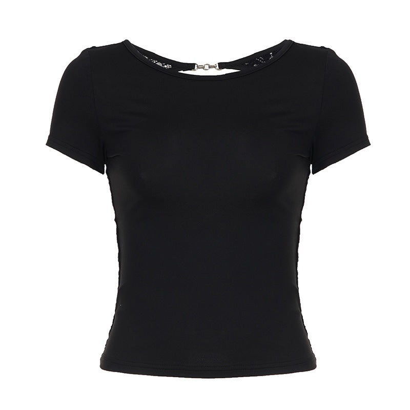 Damernas figurnära T-shirt med elegant ryggdetalj Mirla-Eva Jonsson