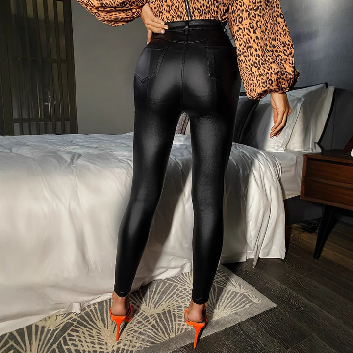 Damernas figurnära läderleggings i hög midja-design Mirla-Eva Jonsson