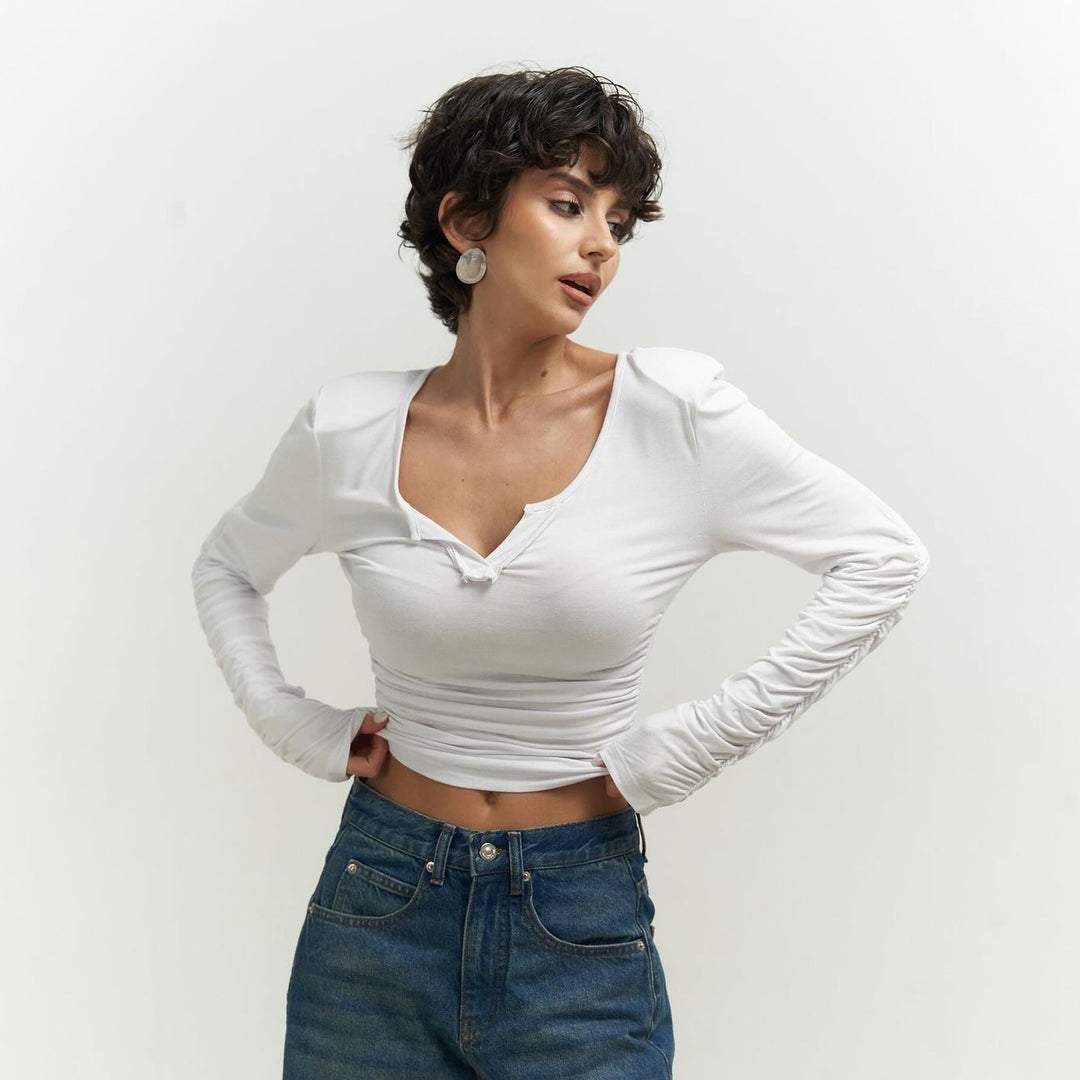 Damernas figurnära långärmad tröja med rynkning Mirla-Eva Jonsson