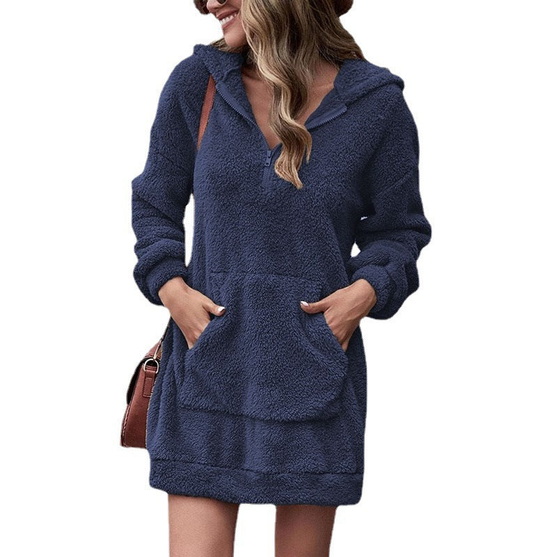 Damernas fleece-hoodie-klänning med fickor Mirla-Eva Jonsson