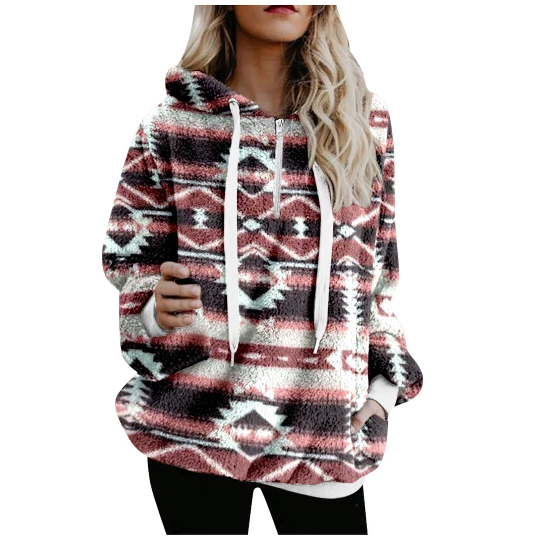 Damernas fluffiga hoodie med modernt geometriskt mönster Mirla-Eva Jonsson