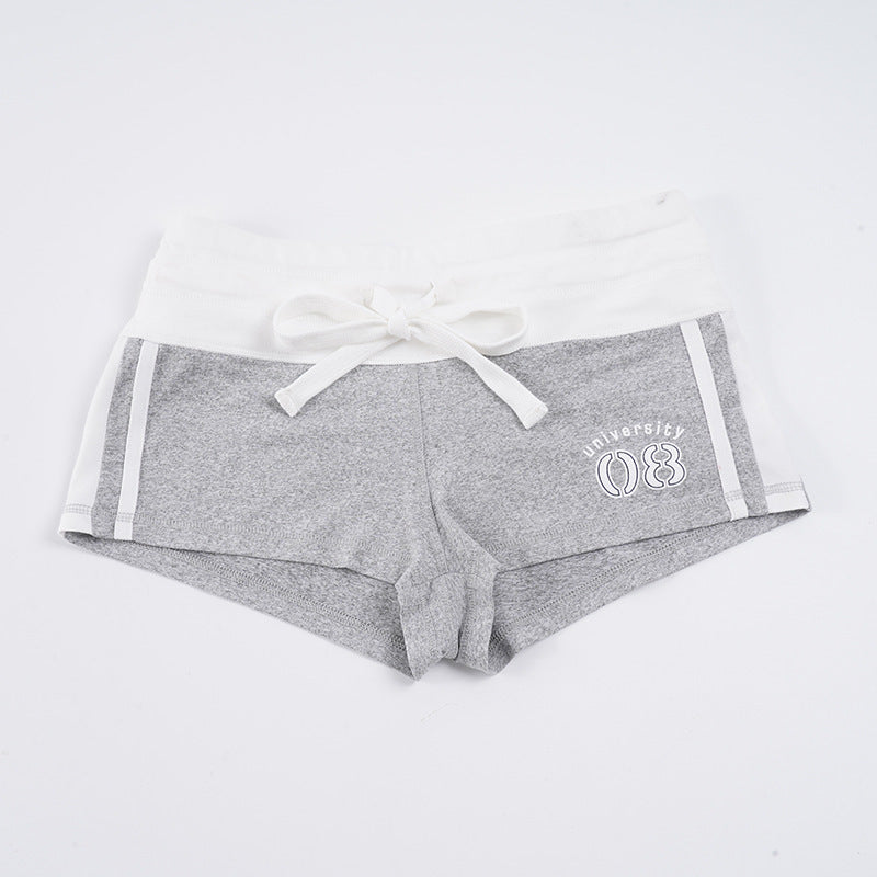 Damernas fritid shorts med elastisk midja och dekorativt knytbälte Mirla-Eva Jonsson