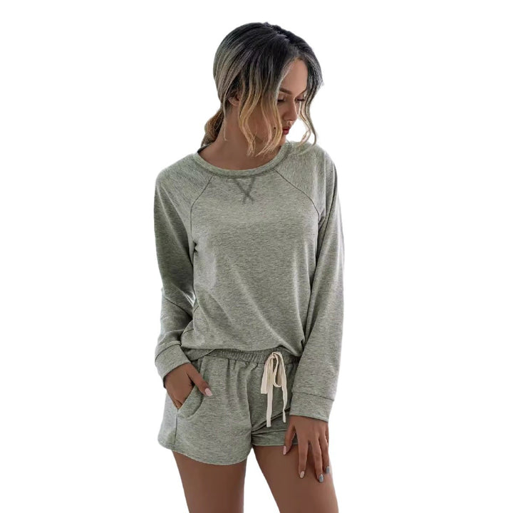 Damernas fritids-loungewear set med långärmad topp och korta shorts Eva Jonsson-Eva Jonsson