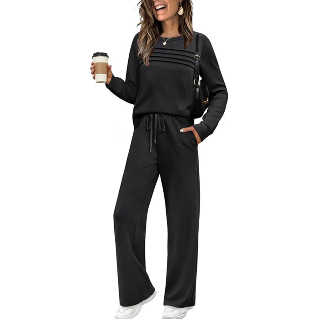 Damernas fritidsloungewear-set med lös passform och moderiktiga accenter Mirla-Eva Jonsson