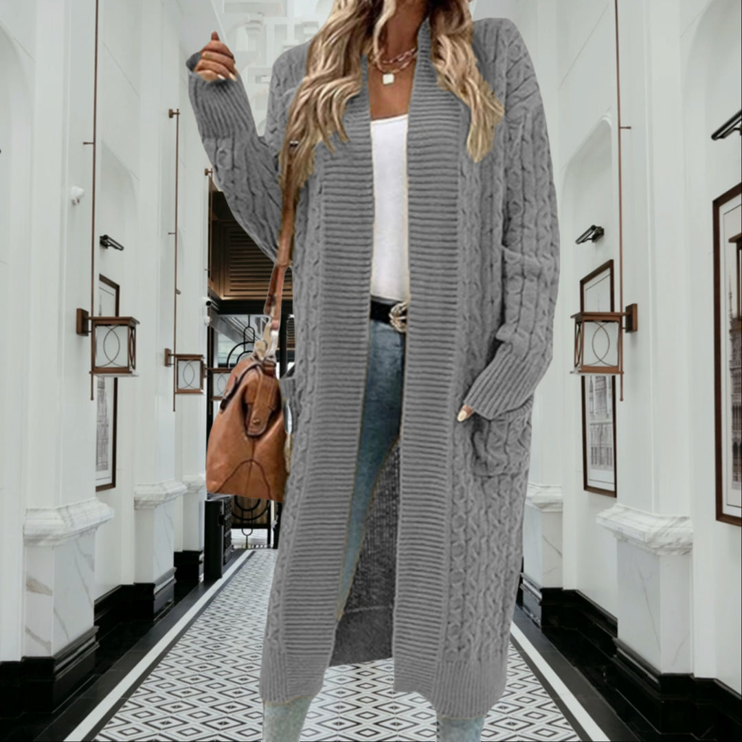 Damernas grovstickad cardigan med öppna fickor och texturerad kabelavslutning Eva Jonsson-Eva Jonsson