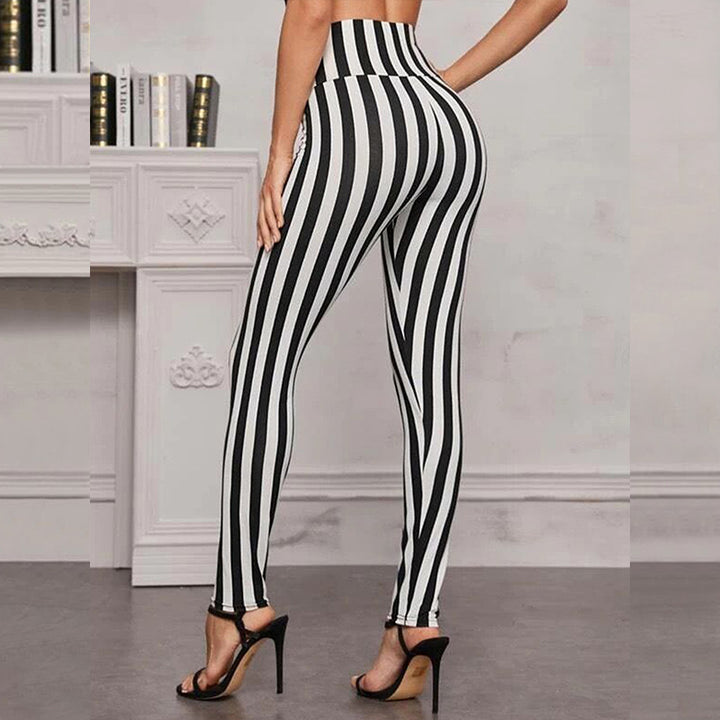 Damernas hög midje leggings med grafiskt randmönster och figursydd design Mirla-Eva Jonsson