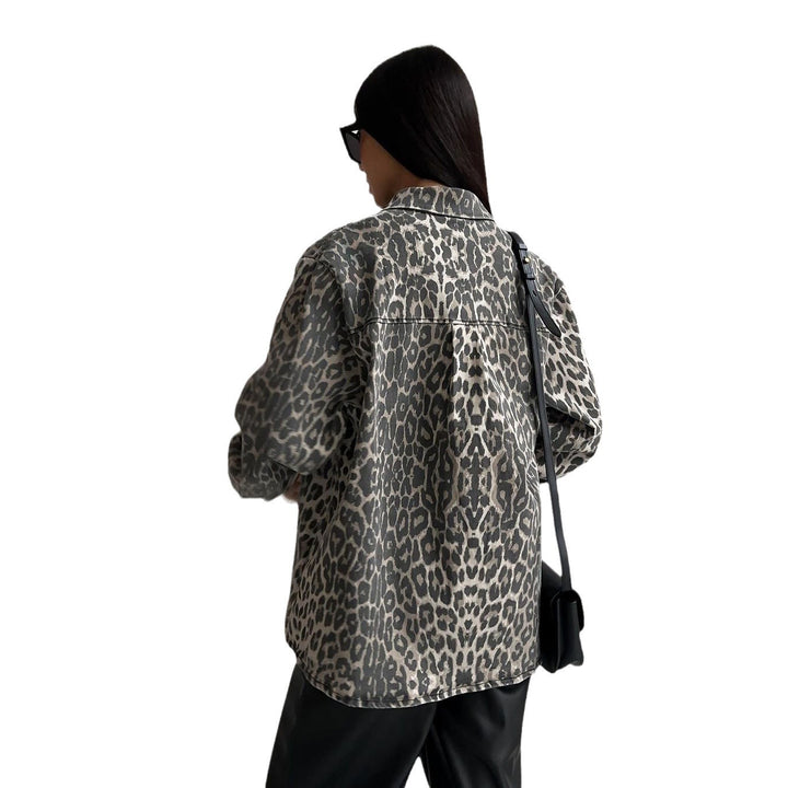 Damernas högkvalitativa denimjacka i trendigt leopardmönster Mirla-Eva Jonsson
