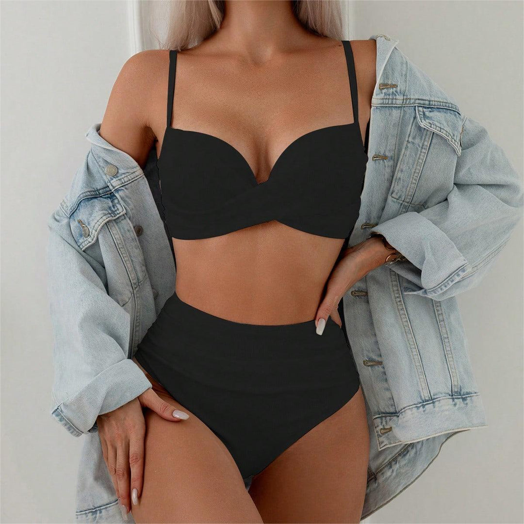 Damernas högmidjade bikini-set med elegant knytdel Mirla-Eva Jonsson