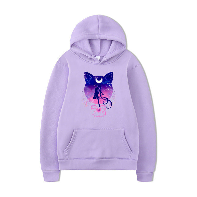 Damernas hoodie med konstnärlig kattdesign och bekväm passform Mirla-Eva Jonsson