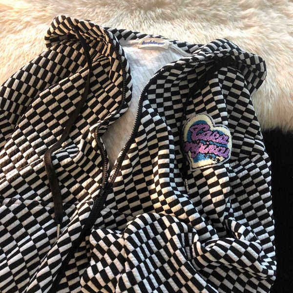 Damernas hoodiejacka med texturerat mönster och hel dragkedja-Eva Jonsson