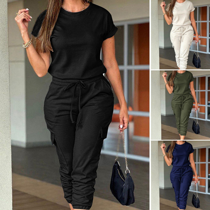Damernas joggingset med avslappnad passform och praktiska fickor Mirla-Eva Jonsson