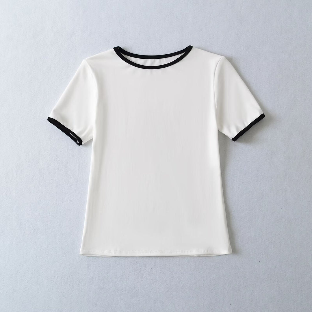 Damernas klassiska T-shirt med kontrasterande ärmslut och högkvalitativ bomull Mirla-Eva Jonsson