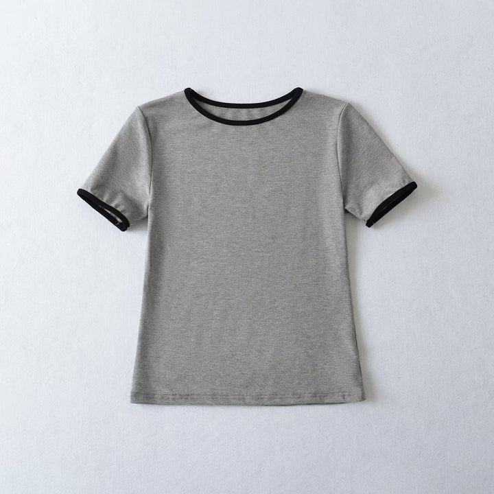 Damernas klassiska T-shirt med kontrasterande ärmslut och högkvalitativ bomull Mirla-Eva Jonsson