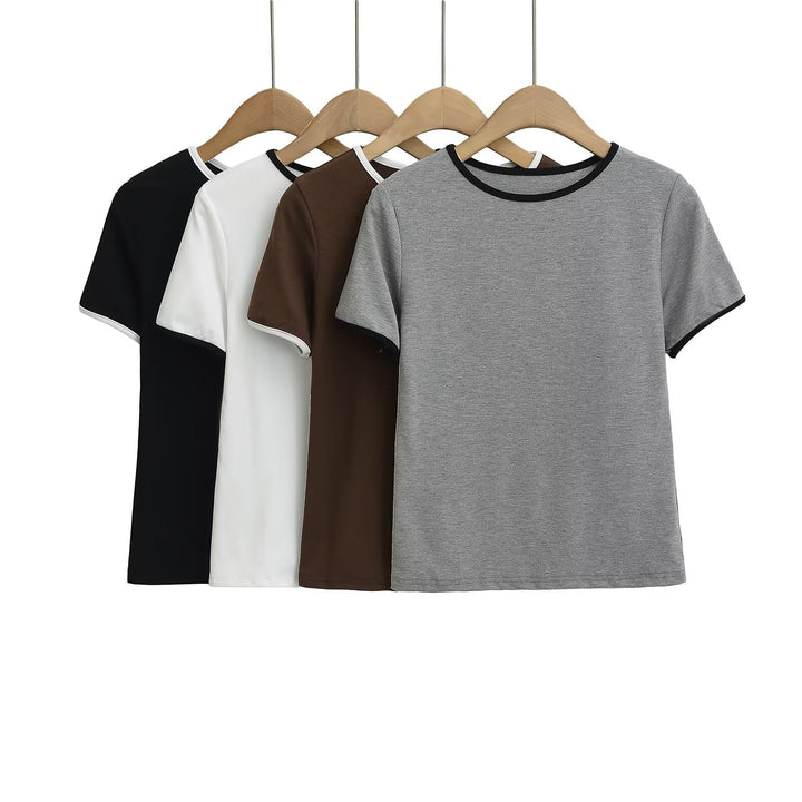 Damernas klassiska T-shirt med kontrasterande ärmslut och högkvalitativ bomull Mirla-Eva Jonsson