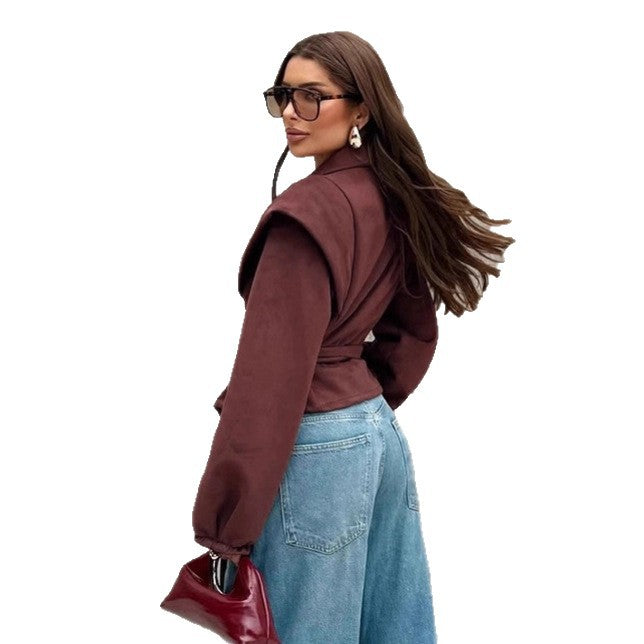 Damernas konstläderjacka med oversized ärmar och figursydd silhuett Mirla-Eva Jonsson