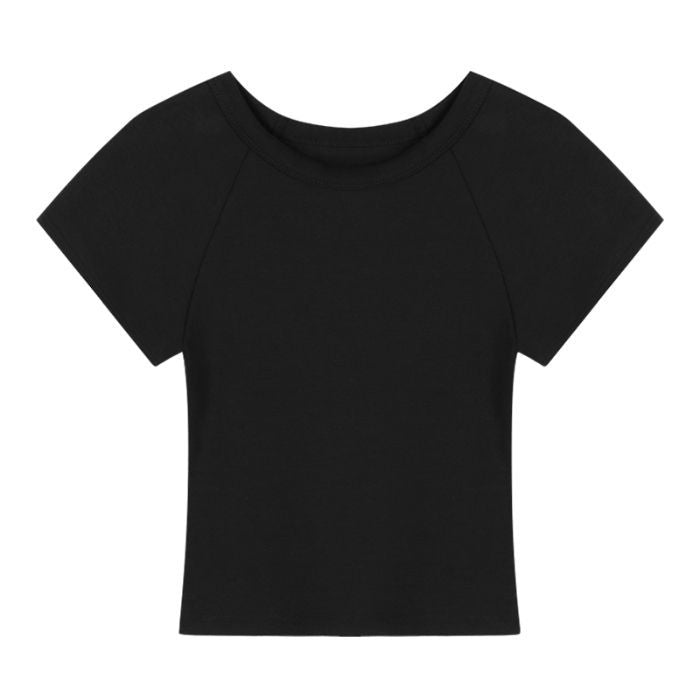 Damernas kortärmad T-shirt med modernt runt halslinne och avslappnad design-Eva Jonsson