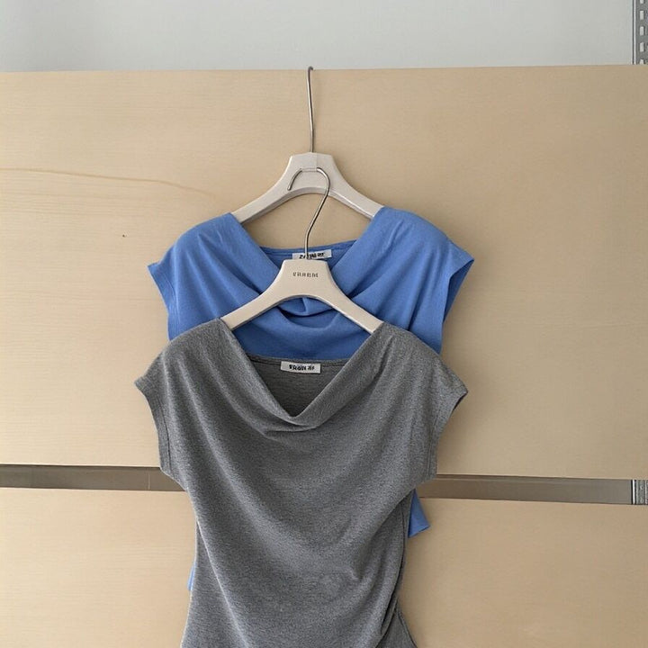 Damernas kortärmad T-shirt med rynkor slim fit-Eva Jonsson