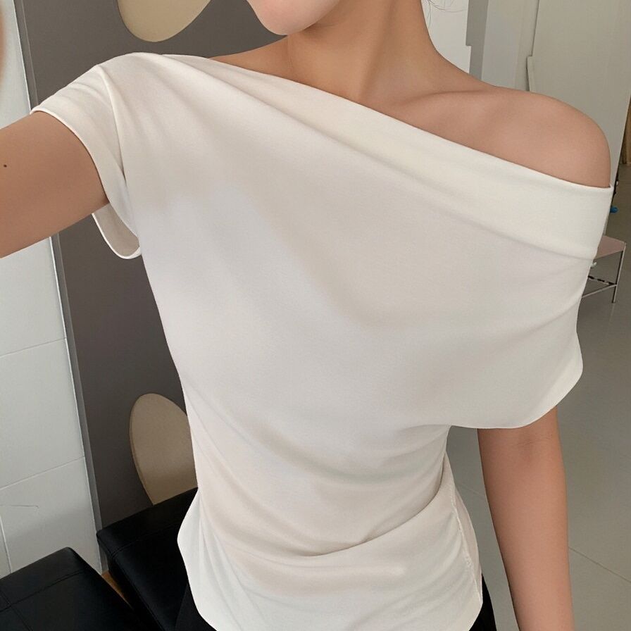 Damernas kortärmad T-shirt med rynkor slim fit-Eva Jonsson