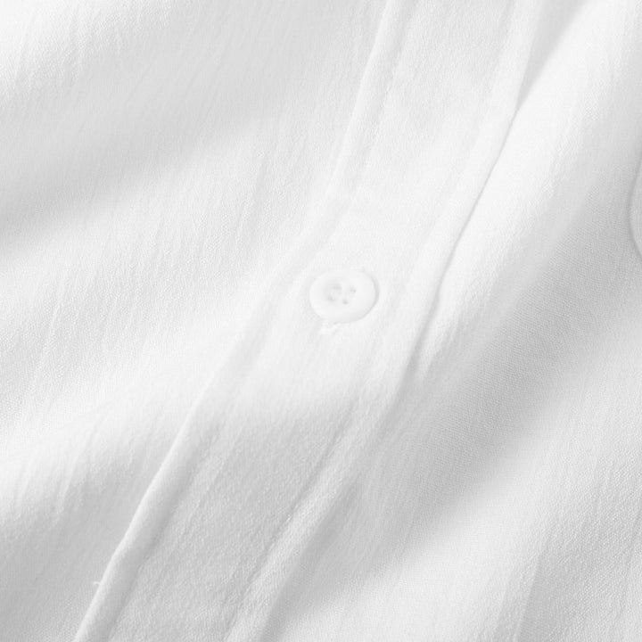 Damernas kortärmad skjorta med strukturerat tyg och praktisk bröstficka Eva Jonsson-Eva Jonsson