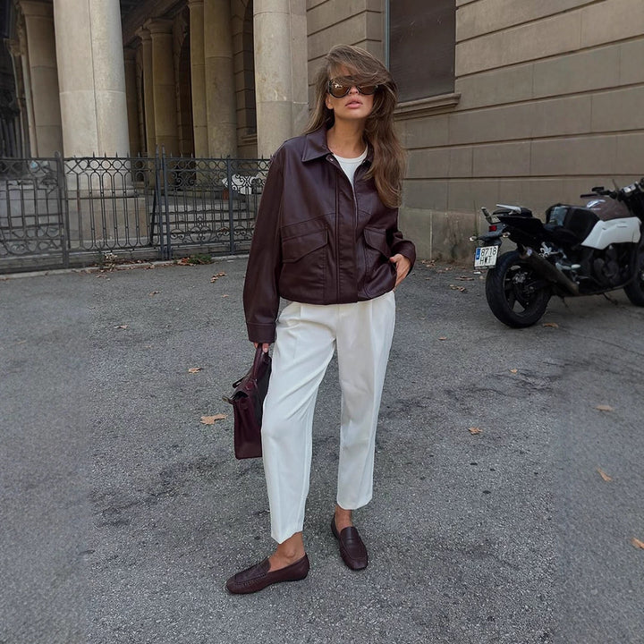 Damernas läderjacka med fickor och sportig skärning Eva Jonsson-Eva Jonsson