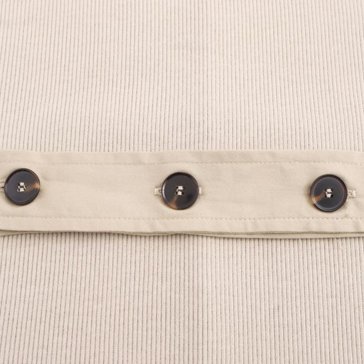 Damernas långärmad klänning med dekorativt bälte och axeldetaljer Eva Jonsson-Eva Jonsson