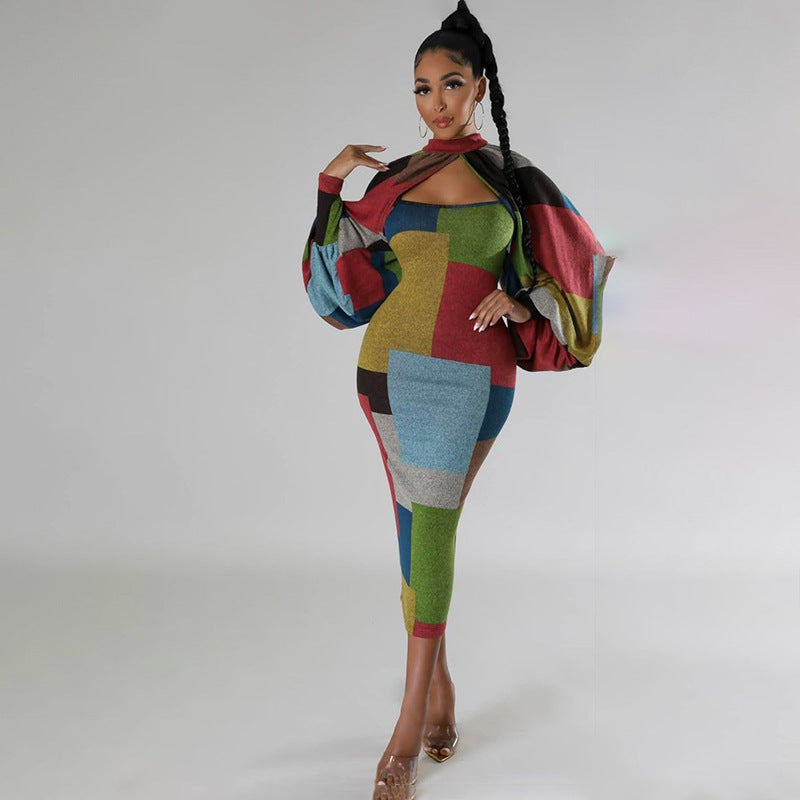 Damernas långärmad klänning med geometrisk skärning och voluminösa ärmar Eva Jonsson-Eva Jonsson