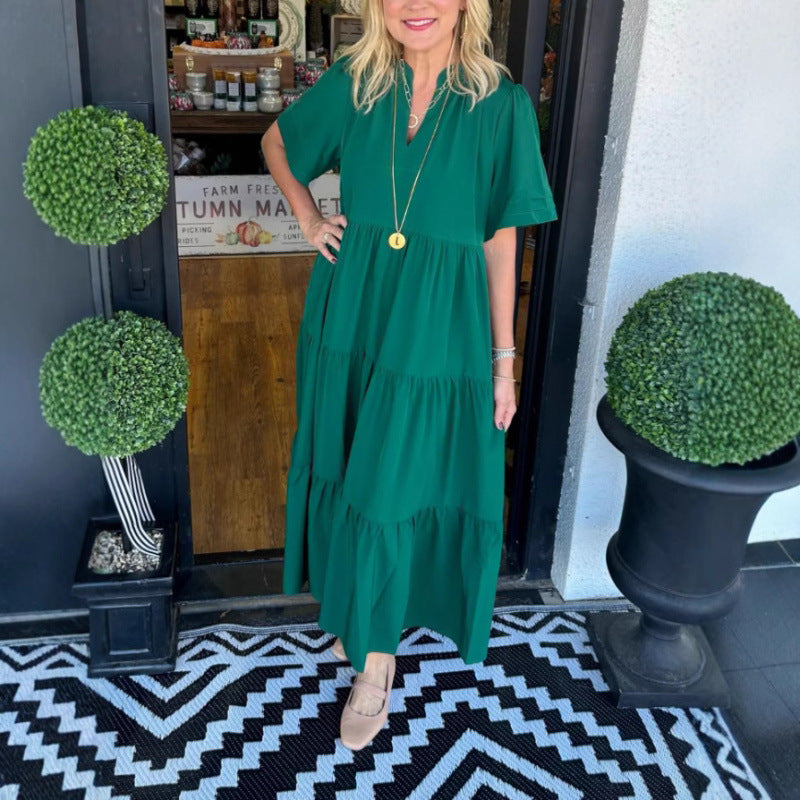 Damernas långärmad maxiklänning med V-hals och volangdetalj Eva Jonsson-Eva Jonsson