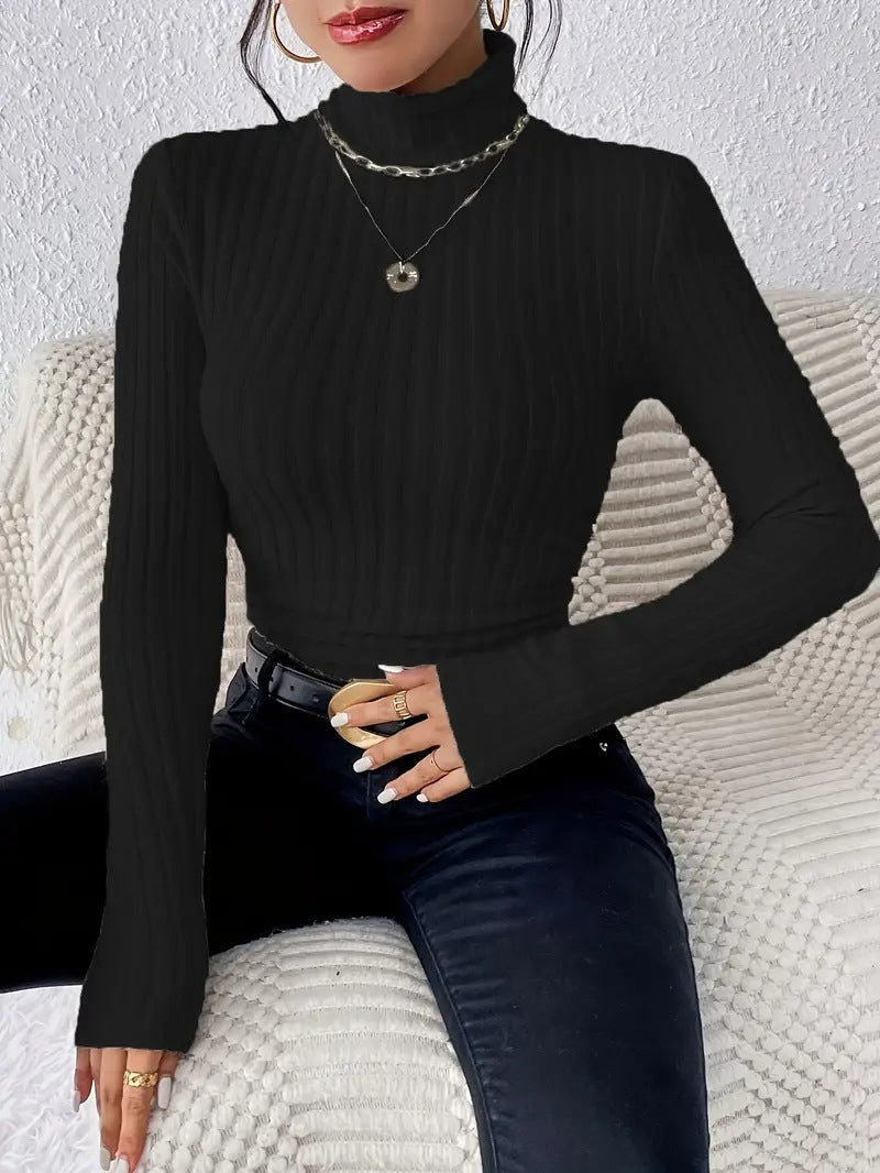 Damernas långärmad rullkrageponcho i fin ribbad stickad Eva Jonsson-Eva Jonsson