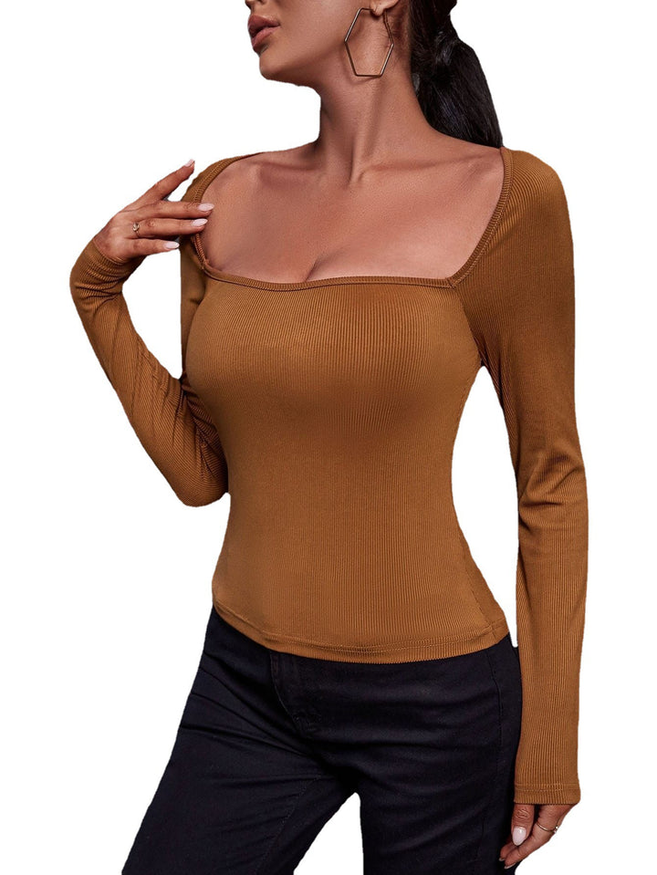 Damernas långärmad tröja med fyrkantig halsringning i ribbat material Eva Jonsson-Eva Jonsson