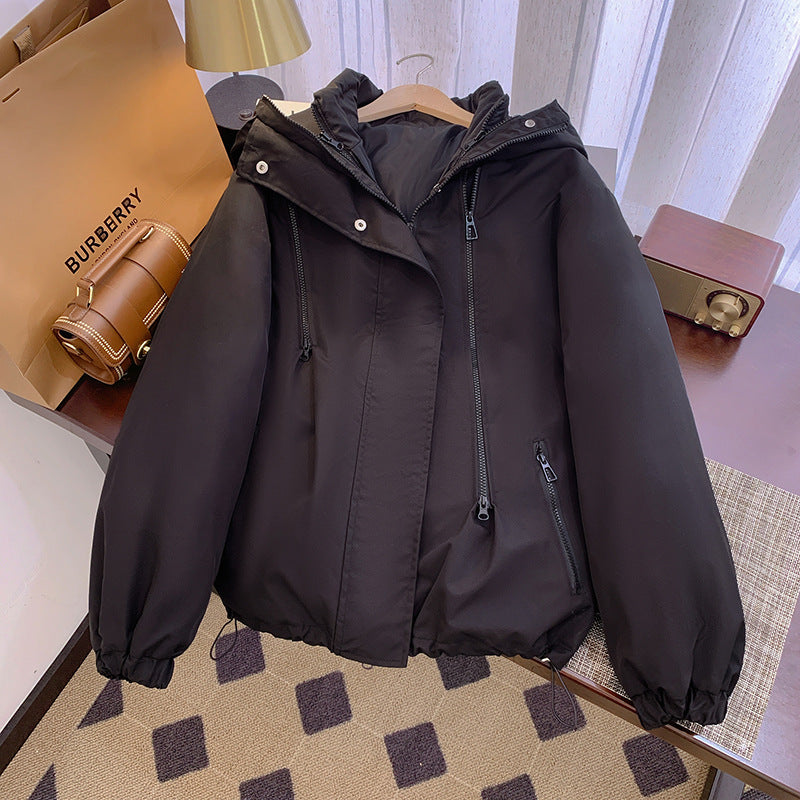 Damernas lätta övergångsjacka med justerbar huva och praktiska fickor Eva Jonsson-Eva Jonsson