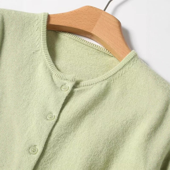 Damernas lätta stickad jacka med knapplösning Eva Jonsson-Eva Jonsson